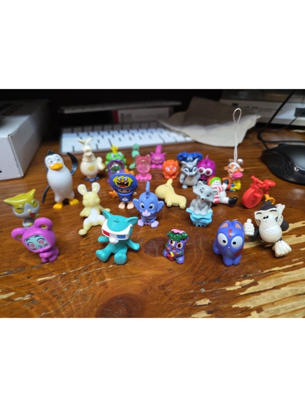 kinder egg toys Y2K +  - lot Of 26
